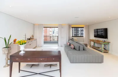 Apartamento tipo para venda em itaim bibi com 4 quartos, sendo 3 suítes, 197m²