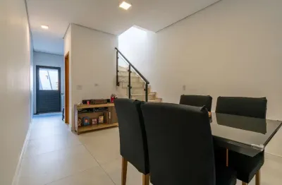 Sobrado para venda em Granja Julieta com 3 quartos, sendo 1 suíte , 86m²