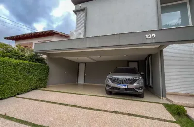 Casa no condomínio residencial 2 para venda com 6 quartos, sendo 6 suítes , 491m²