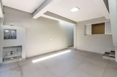 Sobrado para venda em Vila Califórnia com 4 quartos, sendo 2 suítes , 184m²