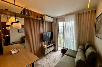 Apartamento com 2 quartos à venda na Avenida dos Carinás, 64, Moema, São Paulo