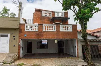 Sobrado para venda em Conjunto Residencial Butantã com 5 quartos, sendo 2 suítes , 187m²
