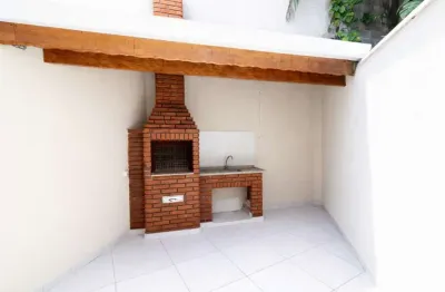 Sobrado para venda em Parque São Domingos com 3 quartos, sendo 3 suítes , 102m²