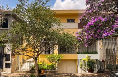 Casa para venda em Vila Madalena com 5 quartos, sendo 2 suítes , 256m²