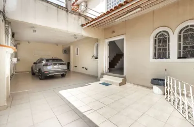 Sobrado para venda em Adalgisa com 4 quartos, sendo 3 suítes , 500m²