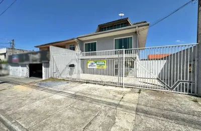 Casa com 3 quartos para alugar na rua angelina cavalli, 630, maracanã, colombo, 180 m2 por r$ 2.400