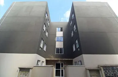 Apartamento com 2 quartos para alugar na rua maria joaquina vaz, 721, jardim itaqui, campo largo, 40 m2 por r$ 850