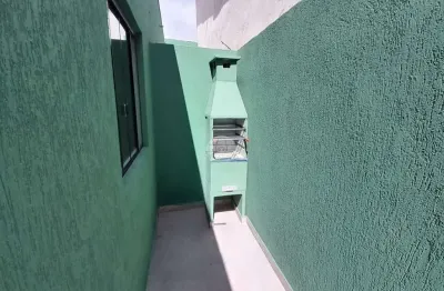 Casa em condomínio fechado com 2 quartos para alugar na rua rocha pombo, 597, guarani, colombo, 45 m2 por r$ 1.650