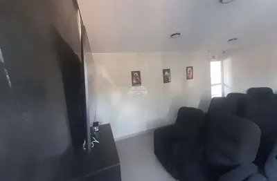 Apartamento com 2 quartos para alugar na rua feres felipe daher, 28, jardim del rey, colombo, 53 m2 por r$ 1.200