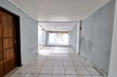 Casa com 2 quartos para alugar na rua francisco evaristo rosa, 7, jardim monte líbano, piraquara, 59 m2 por r$ 1.400