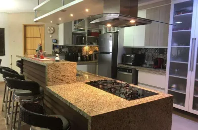 Casa com 3 dormitórios à venda, 200 m² por r$ 630.000,00 - lindóia - londrina/pr