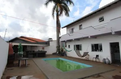 Sobrado com 2 dormitórios à venda, 215 m² por r$ 450.000 - residencial loris sahyun - londrina/pr