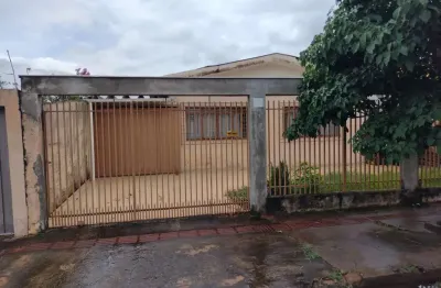 Casa com 3 quartos à venda na Rua Roma, Parque Residencial João Piza, Londrina
