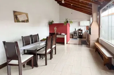 Casa com 3 quartos à venda no Novo Antares, Londrina 