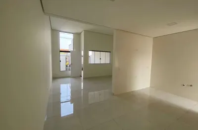 Casa com 2 quartos à venda na Rua Jácomo Storti, Estados, Londrina