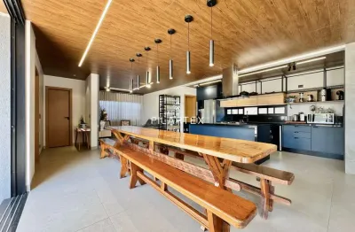 Casa com 3 quartos à venda na Rua Maestro Andrea Nuzzi, 790, Jardim Itatiaia 1, Londrina