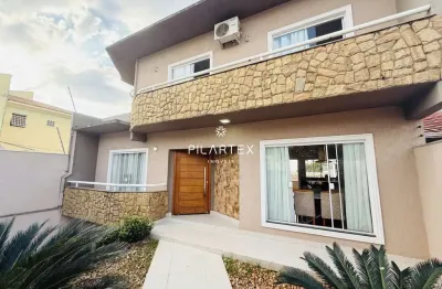 Casa com 4 quartos à venda na Avenida Rogério Delalibera, Jardim Oriente, Londrina