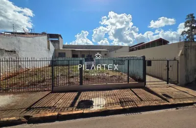 Casa à venda na Rua Homero Martins Ribas, 129, Áurea, Londrina