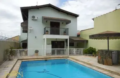 Casa com 4 quartos à venda na Avenida Doutor Olímpio Ferreira de Brito, 30, Jardim Longatto, Mogi Mirim