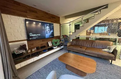 Casa de condomínio, belo sobrado prontinho para morar bem localizada em santana.