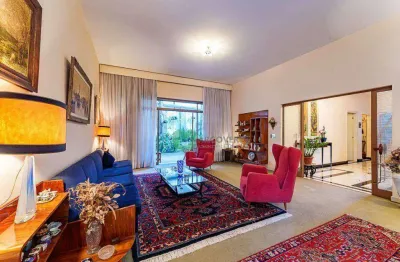 Casa com 3 quartos à venda na Rua Itabaquara, 190, Pacaembu, São Paulo