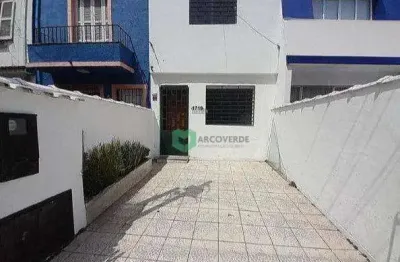 Casa com 2 quartos para alugar na Rua Coriolano, 1719, Alto da Lapa, São Paulo