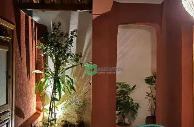 Casa com 2 Quartos e 2 banheiros à Venda, 75 m² por R$ 1.590.000