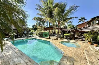 Casa com 3 dormitórios à venda, 503 m² por R$ 1.549.000,00 - Chácara Vale do Rio Cotia - Carapicuíba/SP