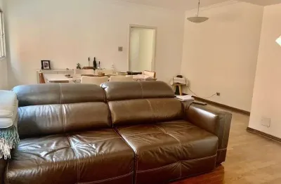 Armarios embutidos, quadra poliesportiva, salão de festa, churrasqueira