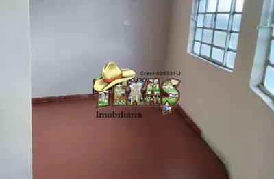 Casa sobreposta enfrente  da praça das professoras itaquera