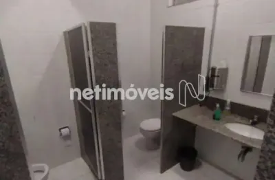 Prédio com 8 salas para alugar no Centro, Betim 