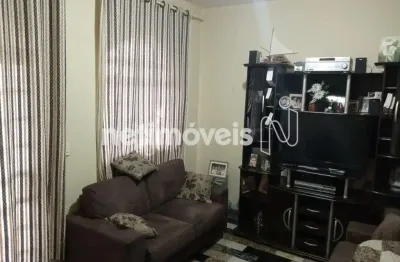 Casa com 3 quartos à venda no Jardim Petrópolis, Betim 