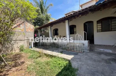 Casa de 3 quartos com lote de 360 à venda no bairro ingá em betim