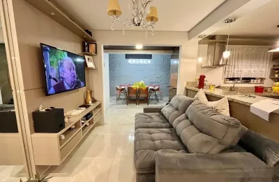 Apartamento giardino com elevador no bairro santa catarina