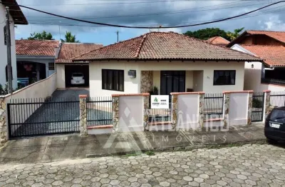 Casa com 3 quartos à venda na Rua João Medeiros, 85, Centro, Balneário Piçarras