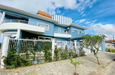 Casa com 5 quartos à venda na Avenida Prefeito Cirino Adolfo Cabral, 15, Meia Praia, Navegantes