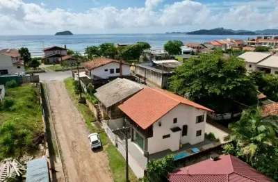 Casa com 2 quartos à venda na Rua Rio Negrinho, Centro, Balneário Piçarras