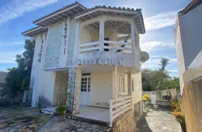Magnífica casa 4/4 duplex em vilas do atlântico com edicula, pomar, piscina, jardim de inverno e garagem coberta