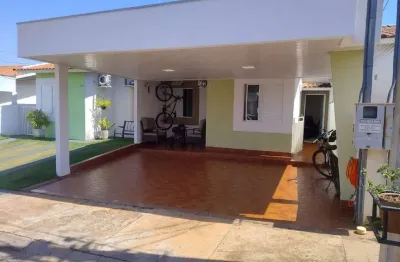 Casa no condomínio terra nova rondonópolis, 3 quartos ampliada e reformada, aceita carro de entrada