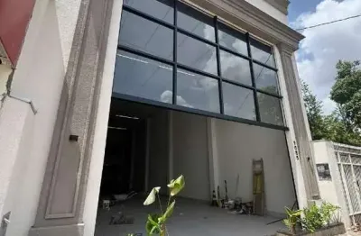 Galpão comercial disponível para aluguel no centro de rondonópolis