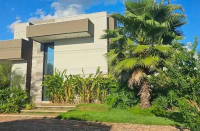 Casa à venda, 1 quarto, 3 suítes, Jardim Royal Boulevard do Cerrado - Rondonópolis/MT