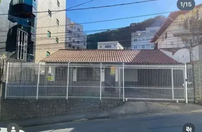 Imóvel para aluguel possui 360 metros quadrados com 5 quartos em paineiras - juiz de fora - mg