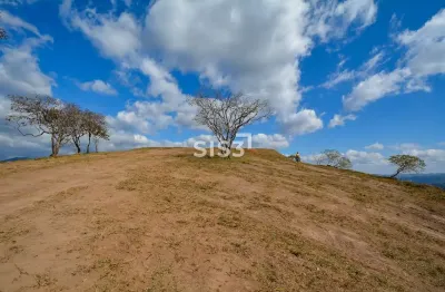 Terreno em condomínio fechado à venda na rodovia br-040, araras, petrópolis por r$ 2.250.000
