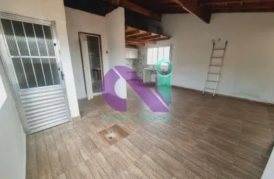 Casa com 3 quartos para alugar no Jardim Roberto, Osasco 