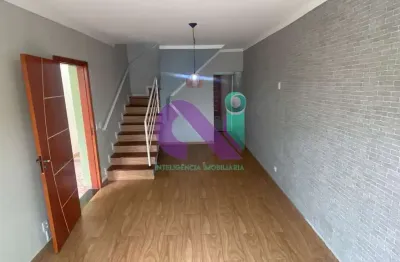 Casa com 3 quartos para alugar no Umuarama, Osasco 