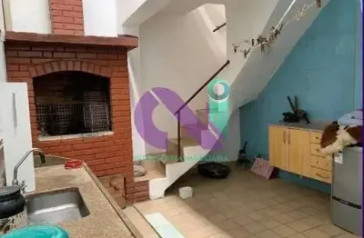 Casa com 3 quartos para alugar na Vila Yolanda, Osasco 