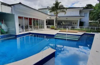 Casa com 4 quartos para alugar na Avenida Marjory da Silva Prado, Balneário Praia do Pernambuco, Guarujá