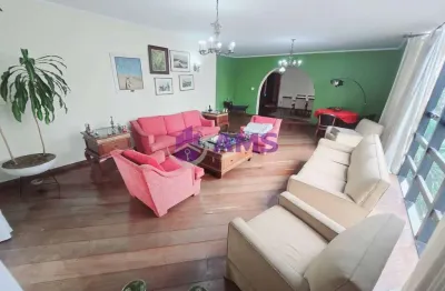 Apartamento à venda de 4 quartos, próximo à praia - Aparecida, Santos/SP