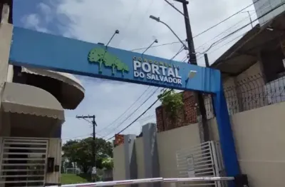Alugou casa térrea! 2/4 com garagem em condomínio ao lado do shopping salvador norte r$ 2.050,00