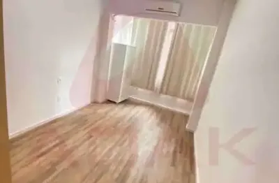 Kitnet / Stúdio à venda na Rua Figueiredo Magalhães, Copacabana, Rio de Janeiro